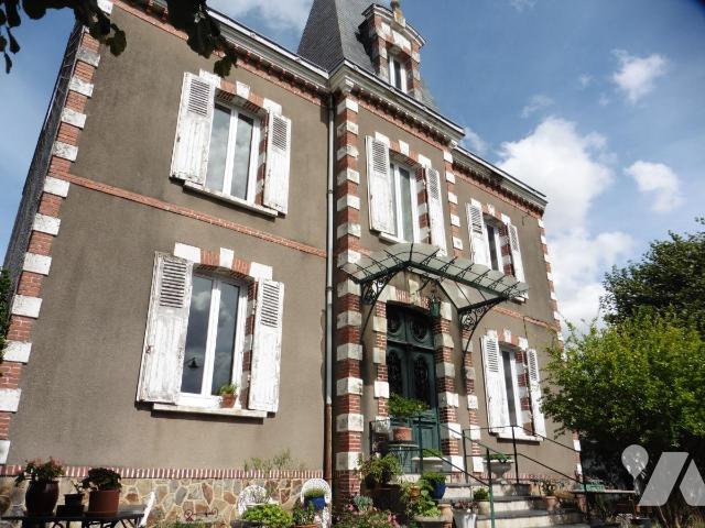 Vente - Maison / villa - MAUMUSSON - 155 m² - 6 pièces - 44051-684