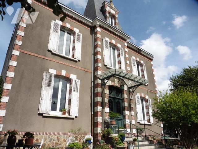 Maison 7 pièces 155 m² · à Vallons-de-l'Erdre · 155 m² · 175 000 €