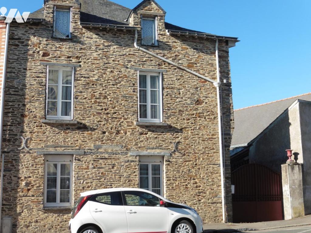 Maison 5 pièces 96 m² · à Riaillé · 96 m² · 140 000 €