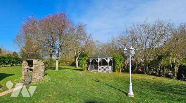 Maison 9 pièces 192 m² · à Saffré · 192 m² · 350 000 €