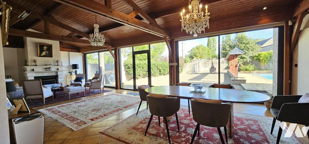 Maison 10 pièces 296 m² · à Nort-sur-Erdre · 296 m² · 680 000 €