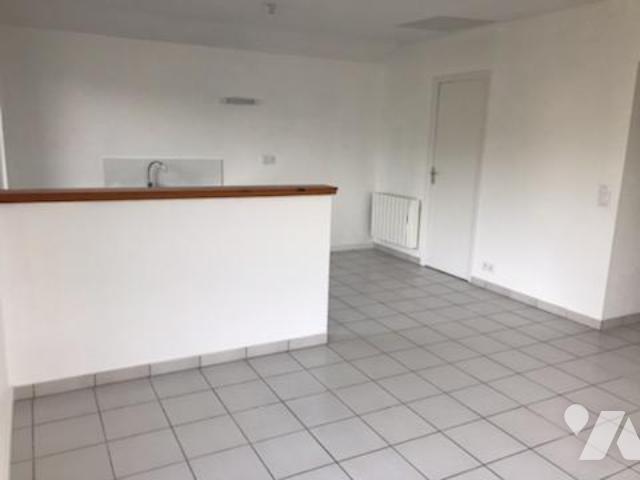 LOCATION maison-GRANDCHAMPS DES FONTAINES (44)