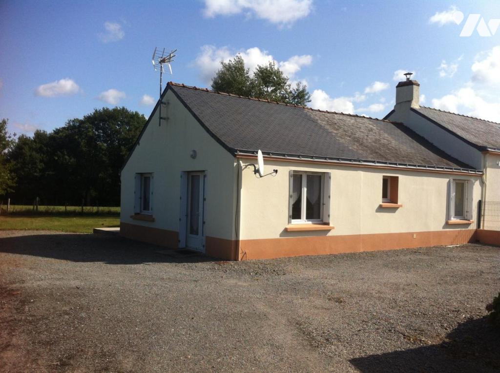 LOCATION maison-GRANDCHAMPS DES FONTAINES (44)