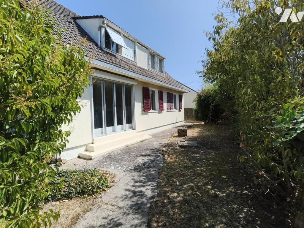 Maison 7 pièces 130 m² · à Couëron · 130 m² · 250 000 €