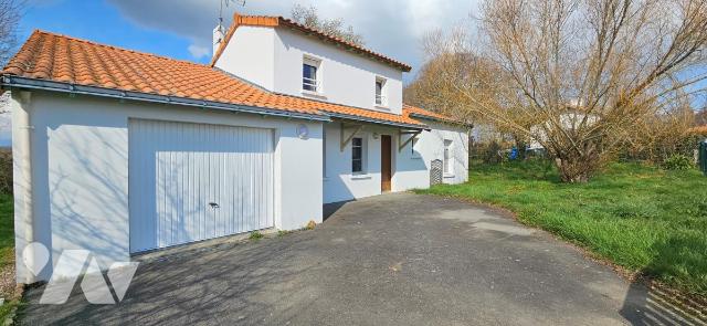 Maison 4 pièces 111 m² · à Pornic · 110,8 m² · 375 000 €