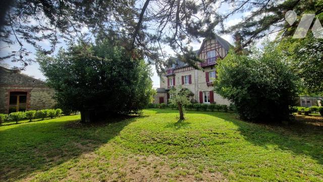 Vente - Maison / villa - ST MICHEL CHEF CHEF - 216 m² - 7 pièces - 44086-1461