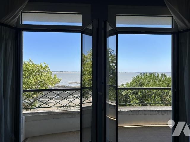 Maison 449m² — Saint-Nazaire