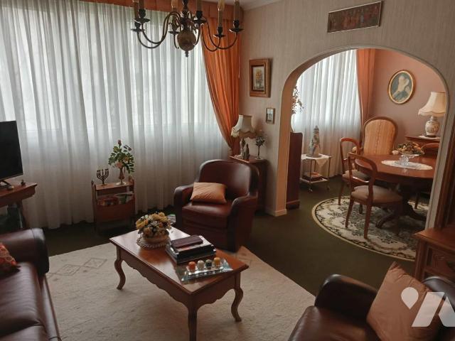 Appartement 5 pièces 87 m² · à Saint-Herblain · 86,7 m² · 150 000 €