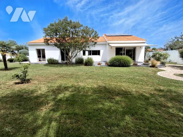 Maison 5 pièces 150 m² · à Saint-Jean-de-Monts · 150 m² · 400 000 €
