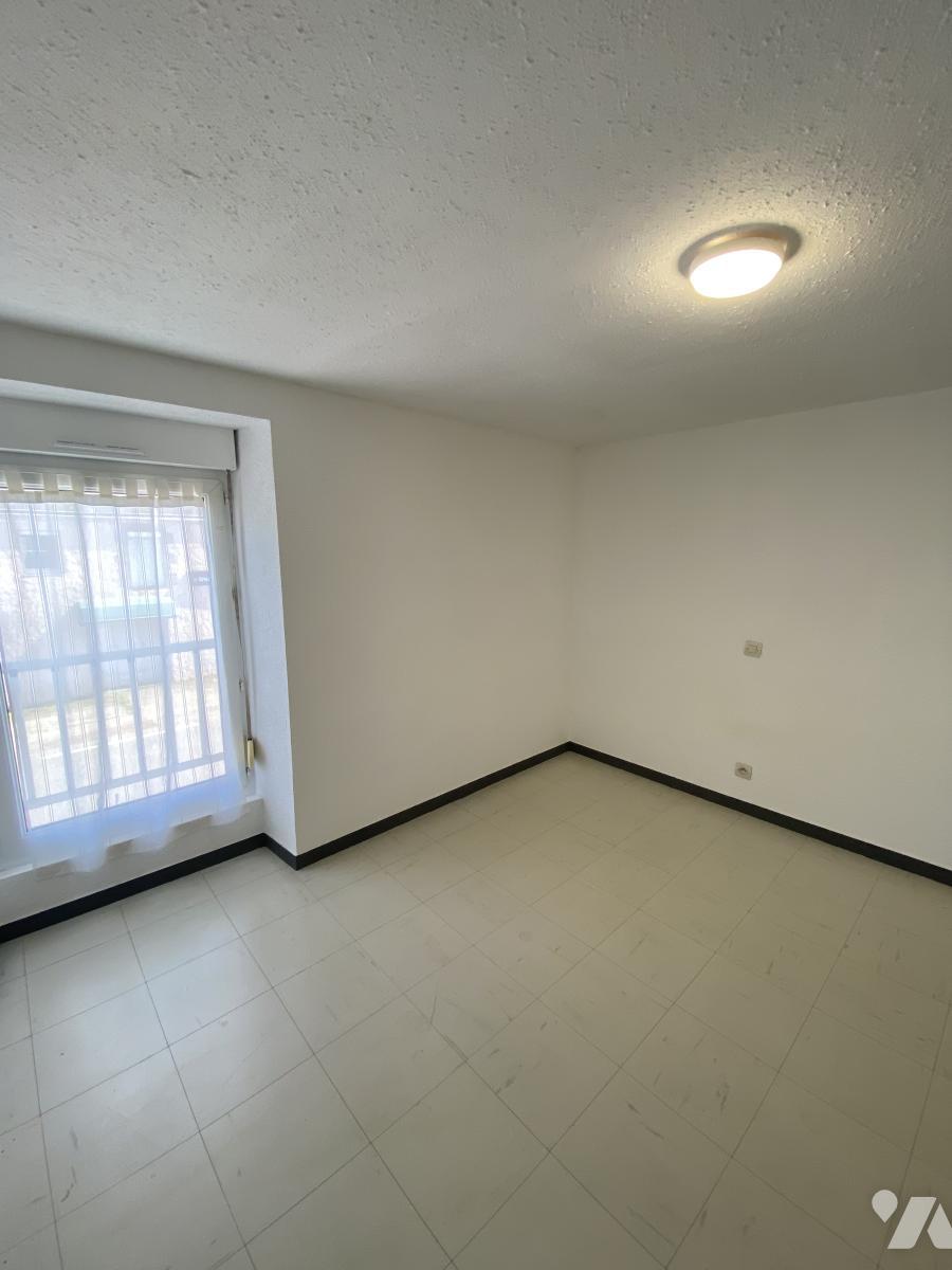 LOCATION appartement-MALVILLE (44)