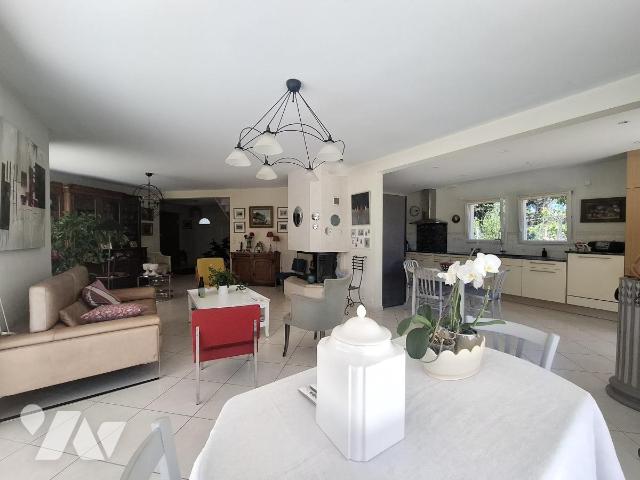Maison 6 pièces 200 m² · à Guérande · 200 m² · 730 000 €