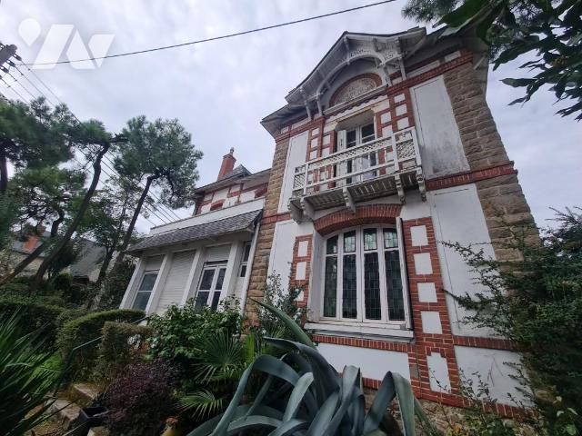 Vente - Maison / villa - LA BAULE ESCOUBLAC - 229 m² - 8 pièces - 44115-1411