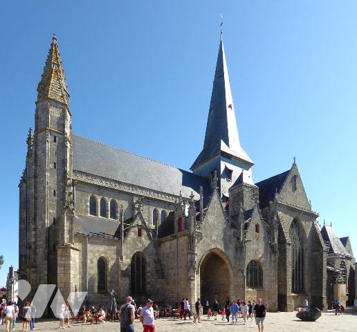 Immeuble 74 m² · à Guérande · 74 m² · 450 000 €