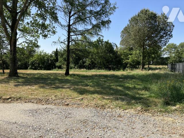 Terrain 568 m² · à Sainte-Pazanne · 568 m² · 125 000 €