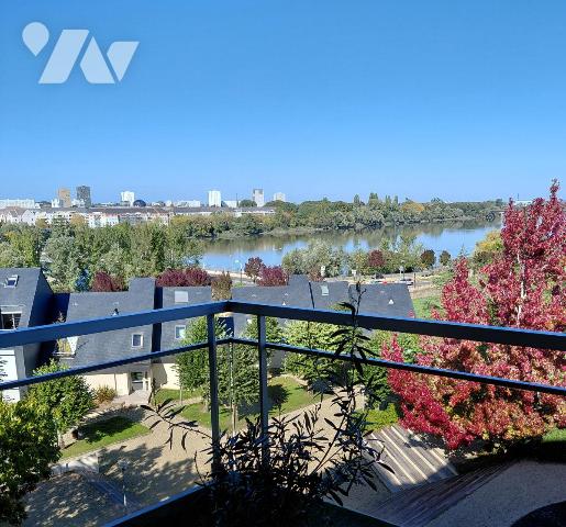Appartement 3 pièces 85 m² · à Saint-Sébastien-sur-Loire · 84,8 m² · 240 000 €