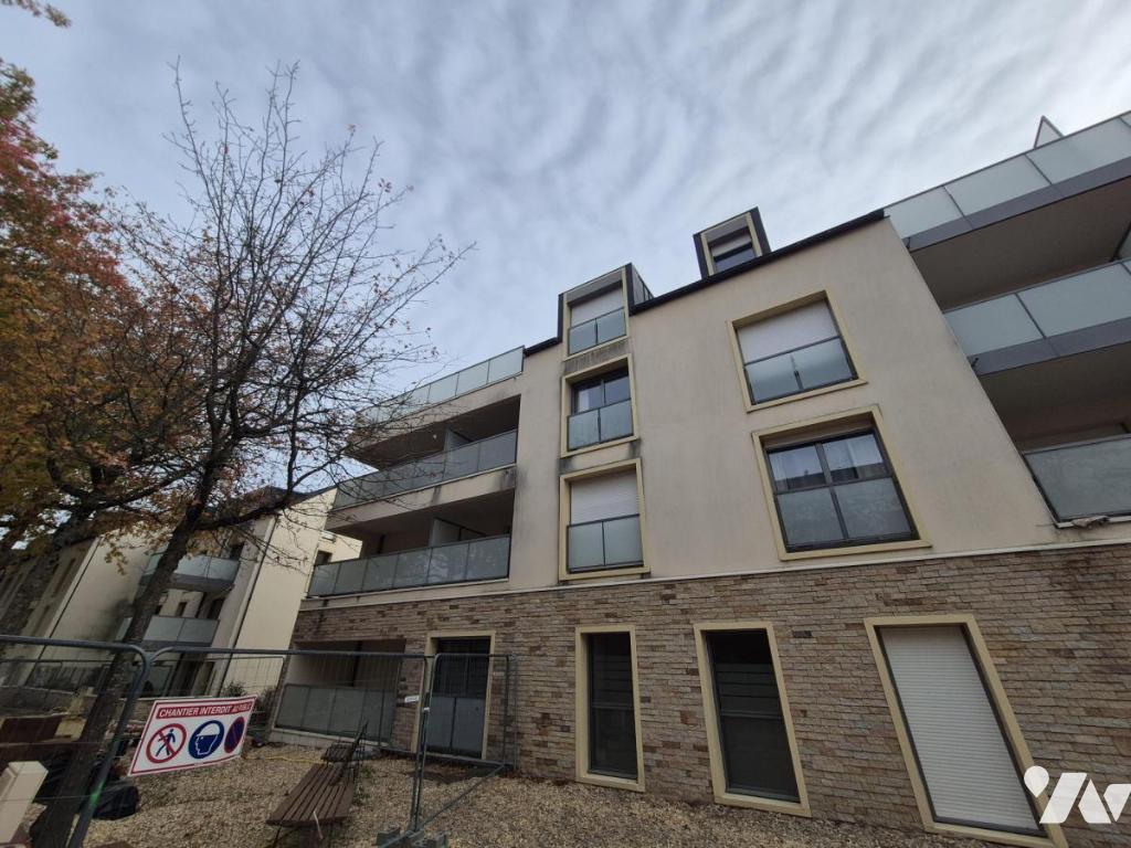 Maison 5 pièces 85 m² · à Saint-Sébastien-sur-Loire · 85 m² · 330 000 €