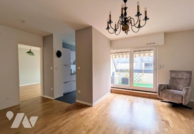 Appartement 3 pièces 70 m² · à Nantes · 70,3 m² · 180 000 €