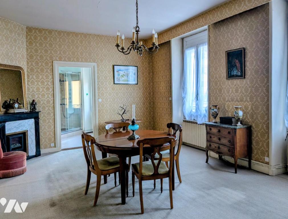 Maison 8 pièces 182 m² · à Nantes · 182,2 m² · 620 789 €