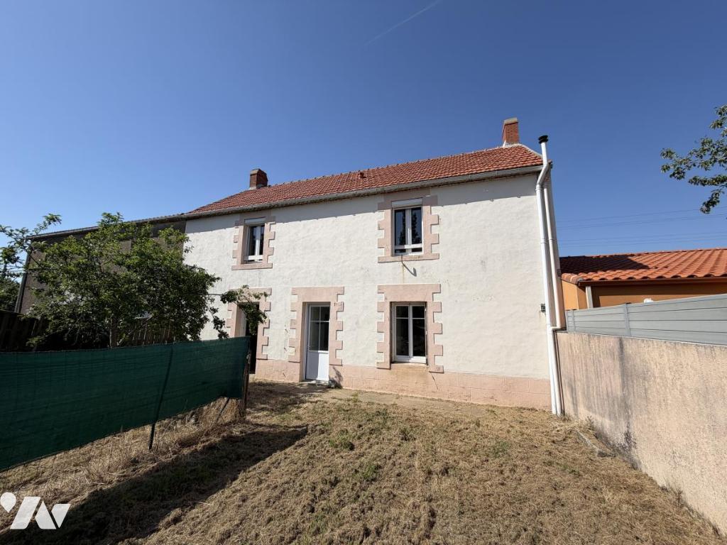 Maison 6 pièces 122 m² · à Frossay · 122 m² · 220 000 €