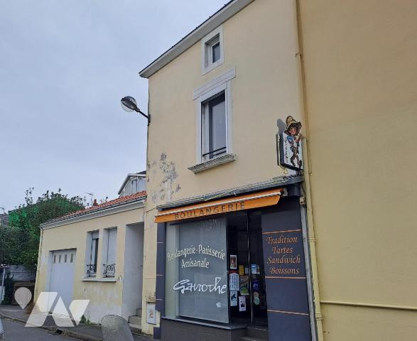 Maison 4 pièces 205 m² · à Rezé · 205 m² · 390 000 €