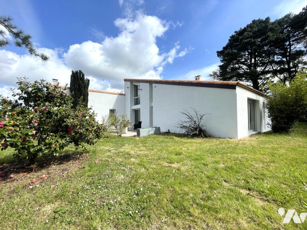 VENTE maison-BOUGUENAIS (44)
