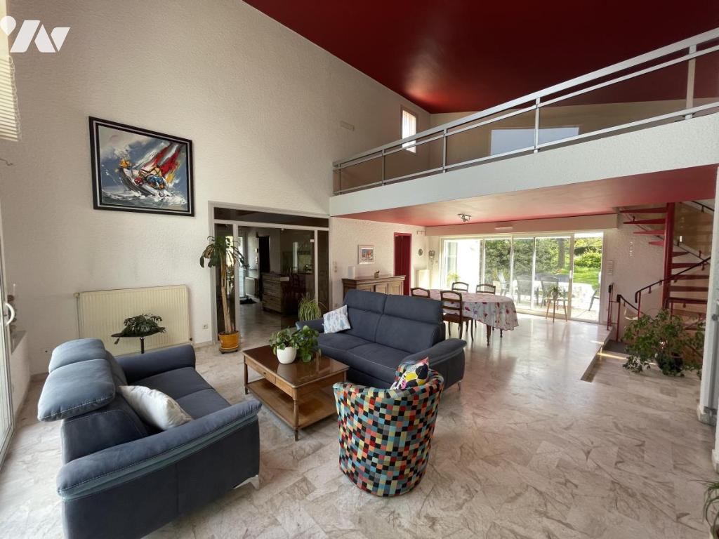 VENTE maison-BOUGUENAIS (44)
