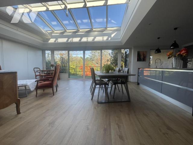 Maison 6 pièces 217 m² · à Rezé · 217 m² · 720 000 €
