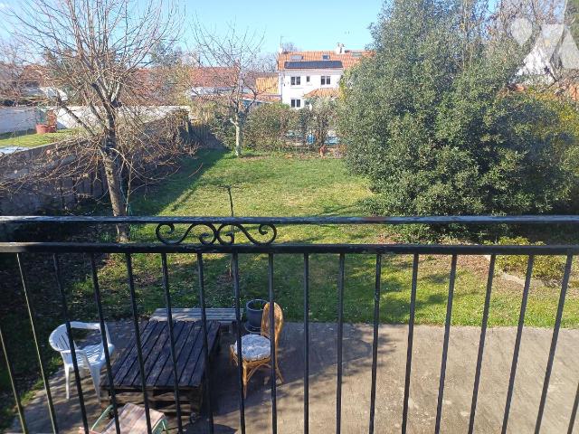 Maison 7 pièces 179 m² · à Rezé · 179,5 m² · 385 000 €