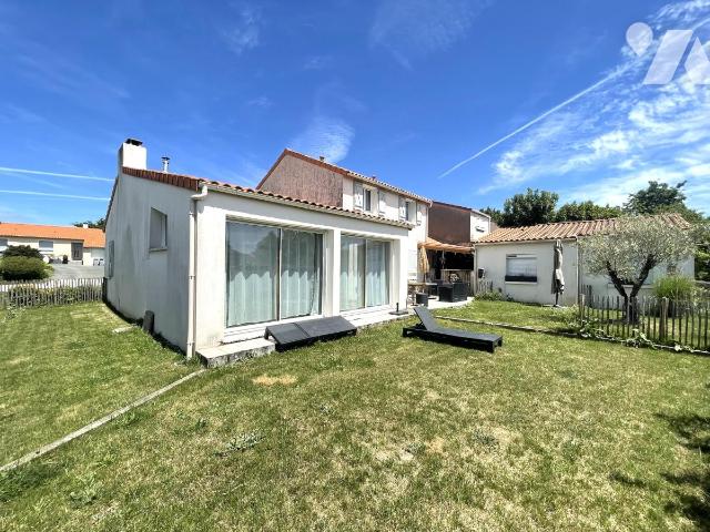 Maison 159m² — Saint-Léger-les-Vignes