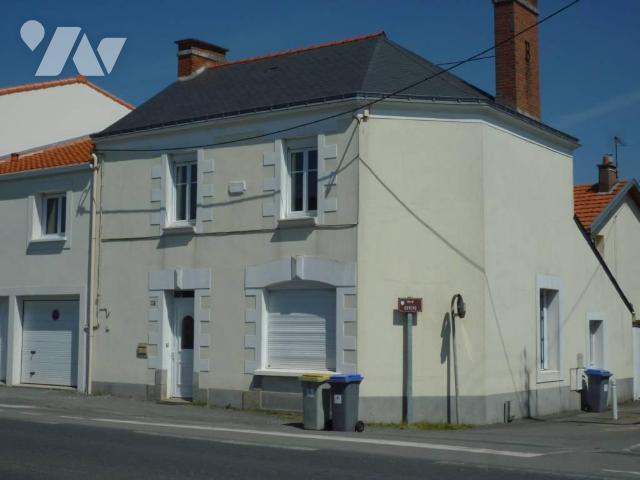 Maison 3 pièces 70 m² · à Rezé · 70 m² · 832 €