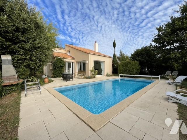 Maison 7 pièces 94 m² · à Vertou · 93,6 m² · 400 000 €