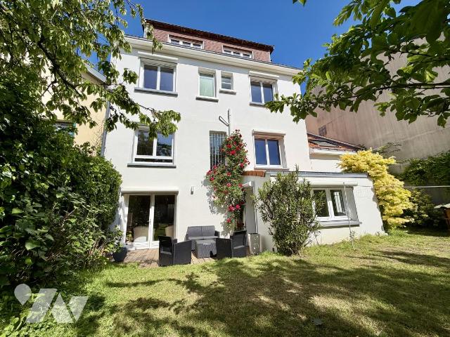 Maison 9 pièces 202 m² · à Nantes · 202 m² · 724 000 €