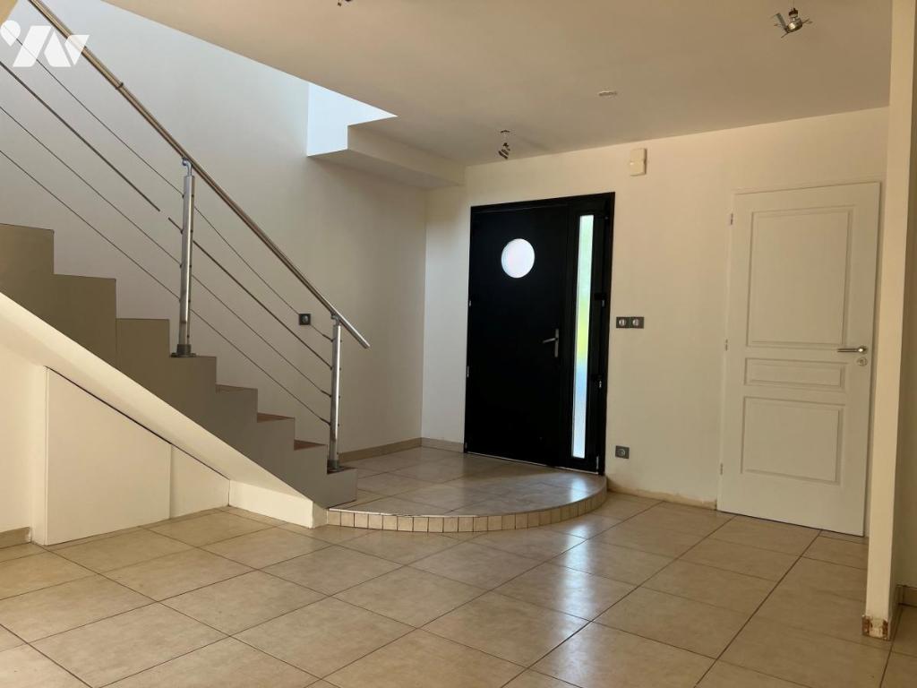 Maison 5 pièces 142 m² · à Chapelle-sur-Erdre · 142,3 m² · 420 000 €