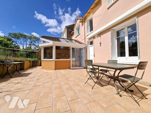 Maison 7 pièces 146 m² · à Nantes · 146 m² · 565 000 €