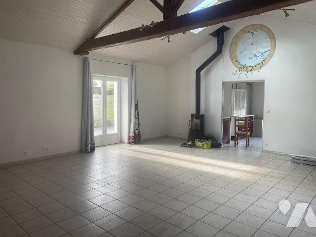 Maison 5 pièces 214 m² · à Frossay · 214 m² · 250 000 €