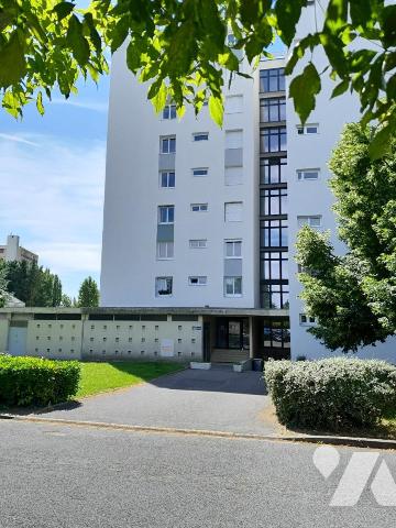 Vente - Appartement - LA CHAPELLE ST MESMIN - 77,21 m² - 4 pièces - 45004-390
