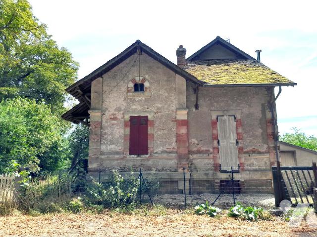 Maison 4 pièces 120 m² · à Chevilly · 120,4 m² · 150 000 €