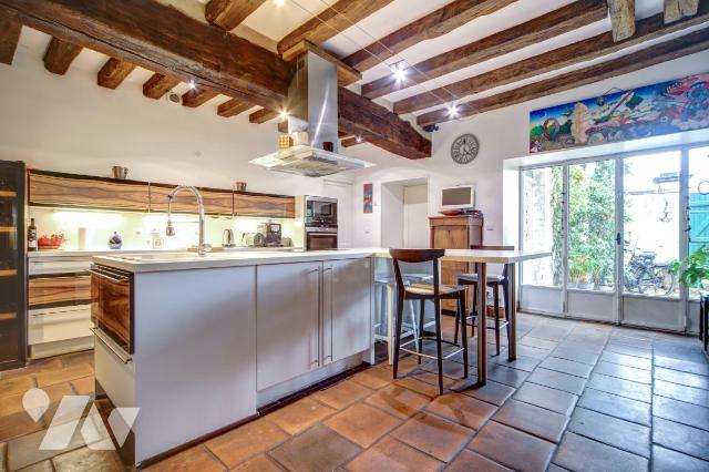 Maison 7 pièces 181 m² · à Orléans · 180,7 m² · 650 000 €