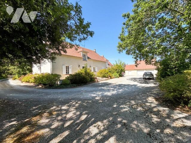 Maison 7 pièces 274 m² · à Olivet · 274,3 m² · 750 000 €
