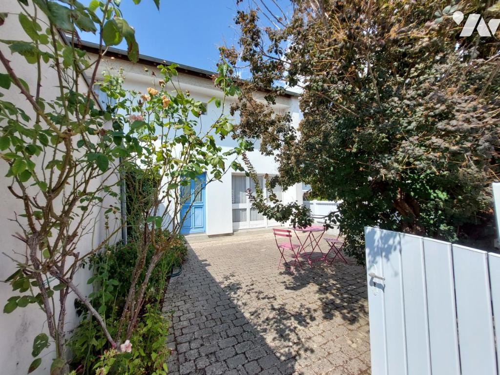 Maison 6 pièces 123 m² · à Saran · 123 m² · 180 000 €