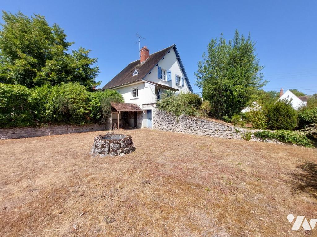 Maison 5 pièces 149 m² · à Meung-sur-Loire · 149,3 m² · 245 000 €