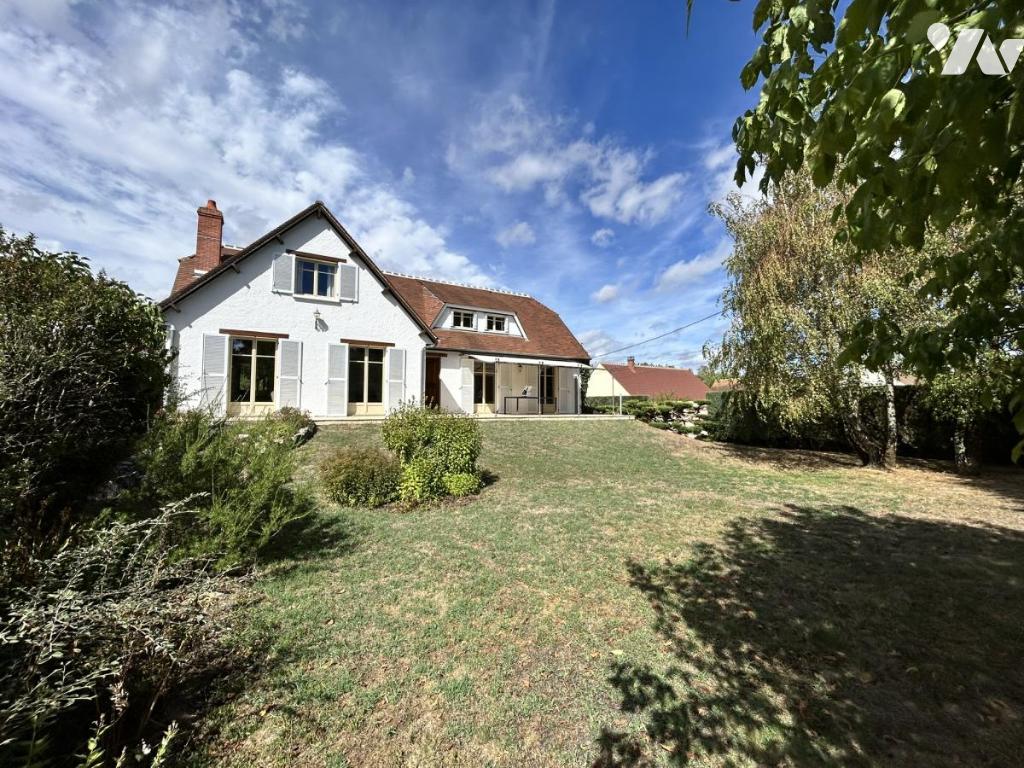 Maison 7 pièces 152 m² · à Donnery · 152 m² · 346 000 €