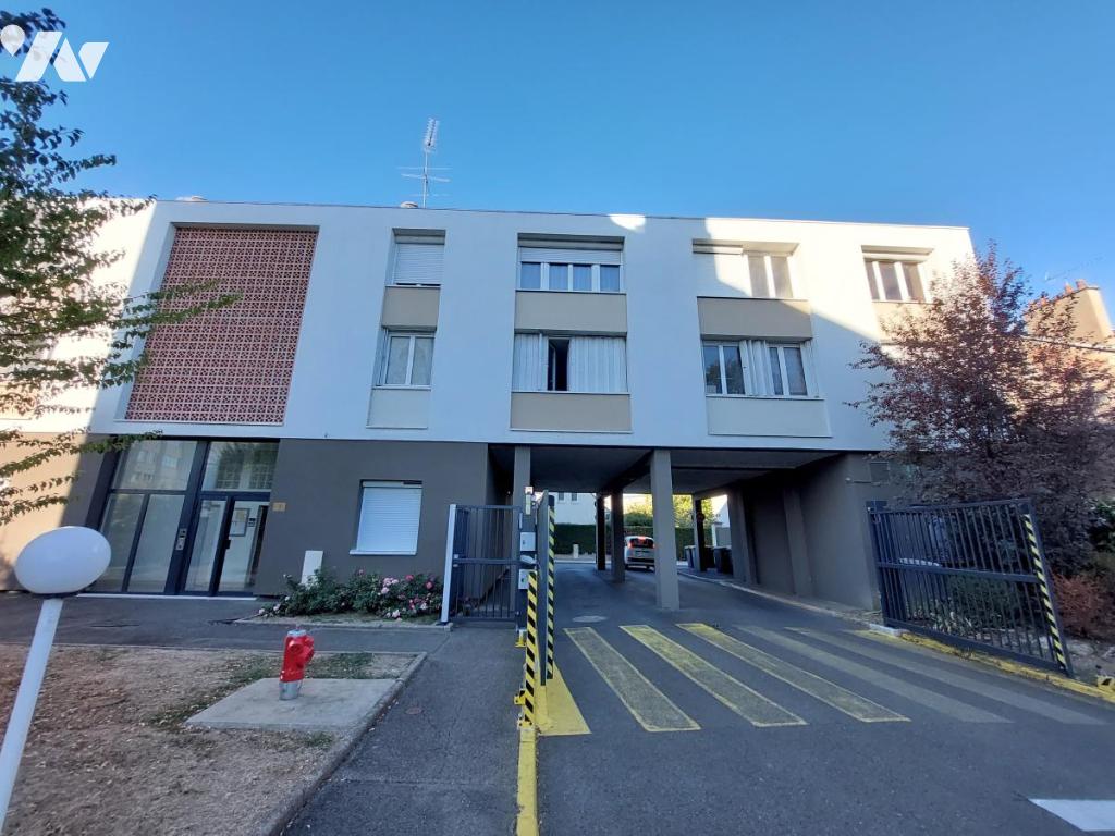 Appartement 4 pièces 88 m² · à Saint-Jean-le-Blanc · 87,9 m² · 120 000 €