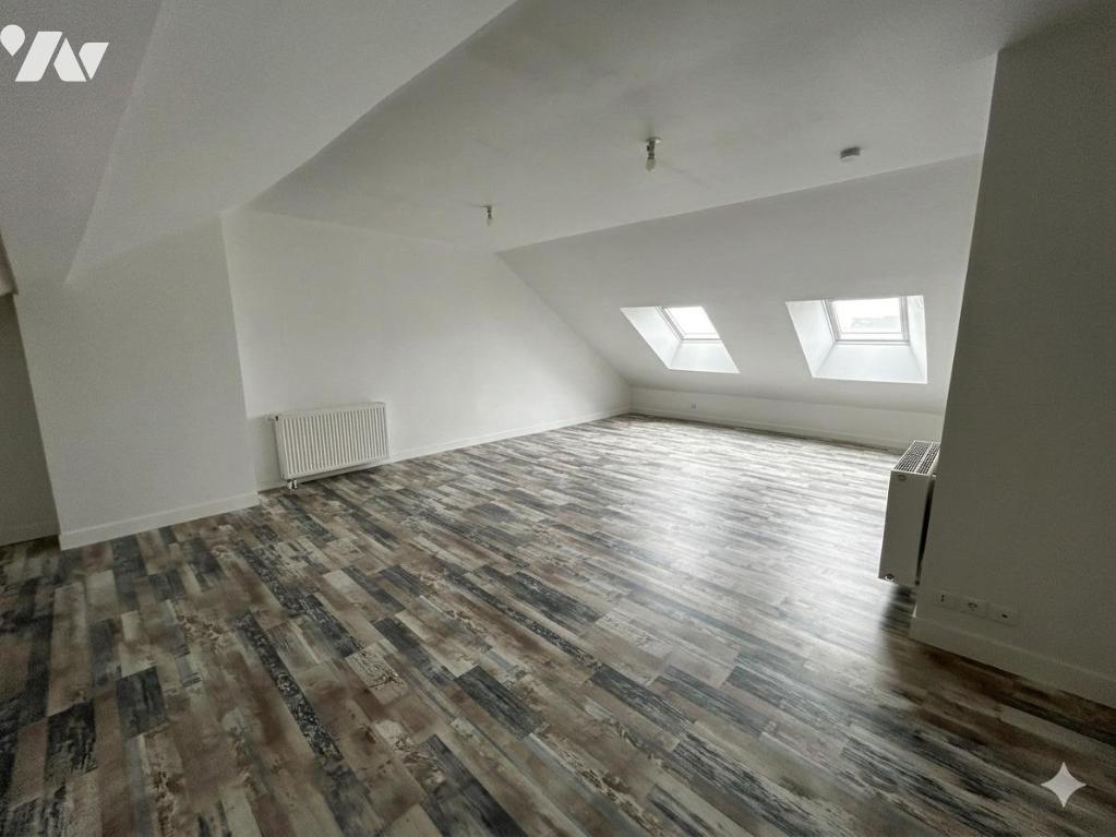 Maison 123 m² · à Fleury-les-Aubrais · 122,7 m² · 1 100 €/mois