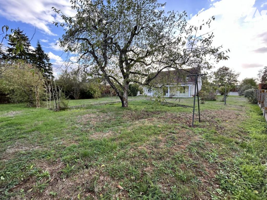 Maison 4 pièces 88 m² · à Chanteau · 88,3 m² · 185 000 €