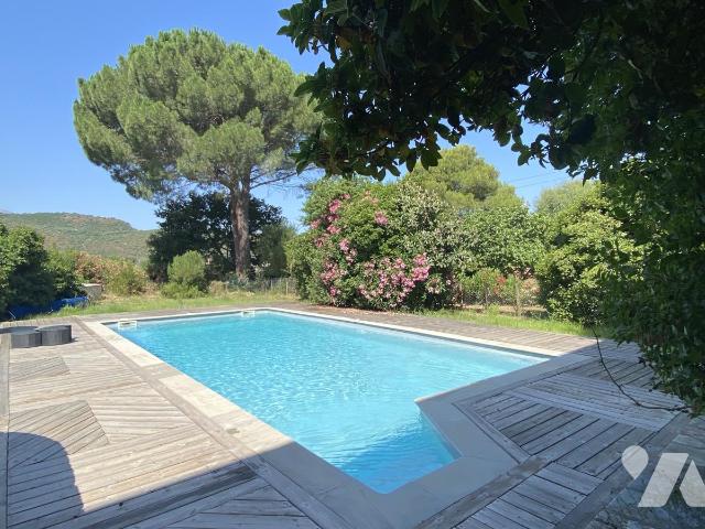 Vente - Maison / villa - ST FLORENT - 209 m² - 8 pièces - 45050-1341