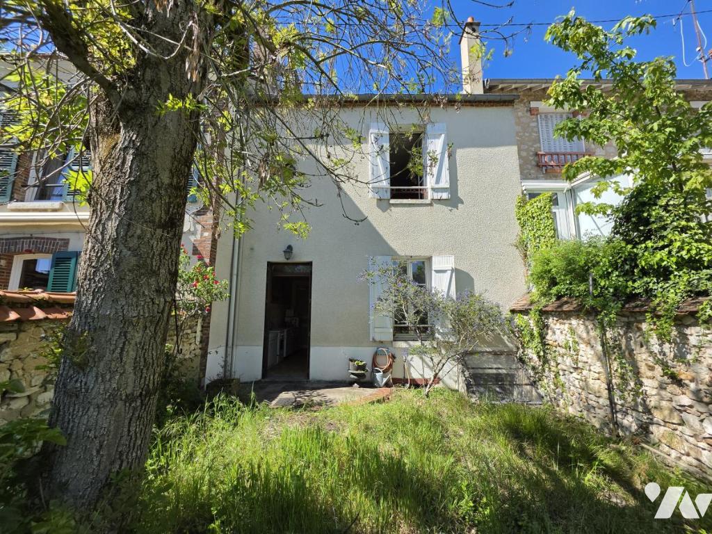 Maison 3 pièces 90 m² · à Montargis · 90 m² · 90 000 €