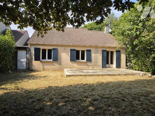 Maison 4 pièces 102 m² · à Amilly · 102 m² · 140 000 €