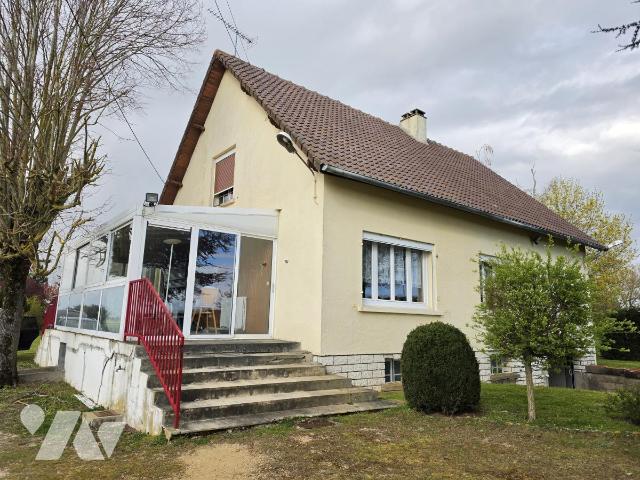 Maison 6 pièces 133 m² · à Ladon · 133 m² · 169 000 €