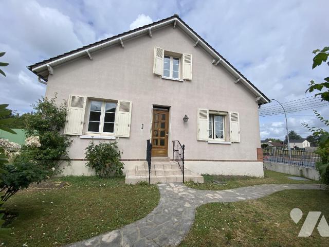 Maison 117 m² · à Châlette-sur-Loing · 116,7 m² · 169 000 €